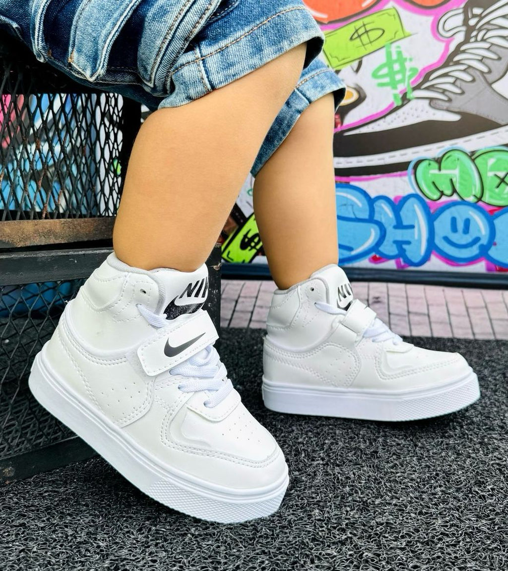 Nike bota cierre nin@
