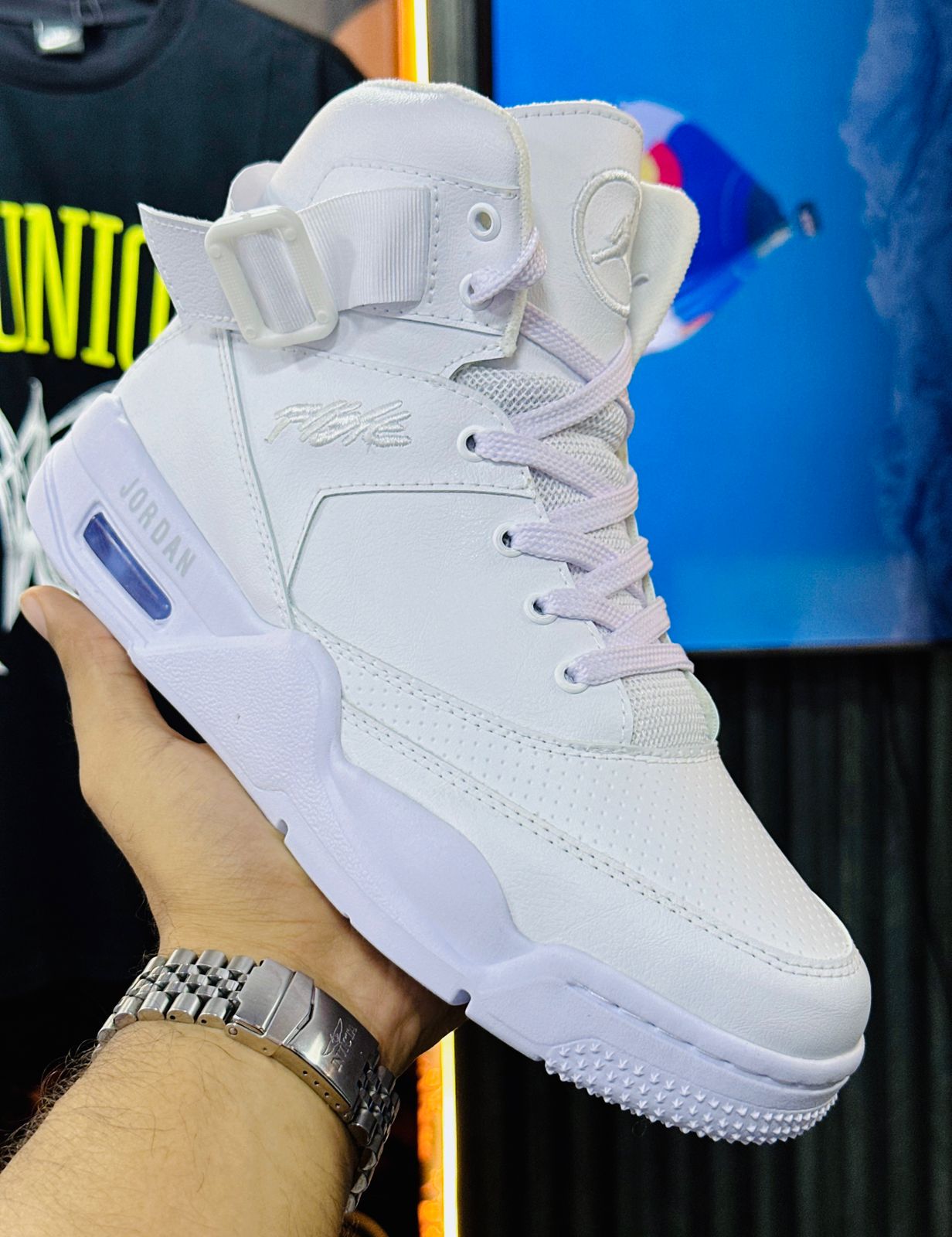 Gray helmet for bikers