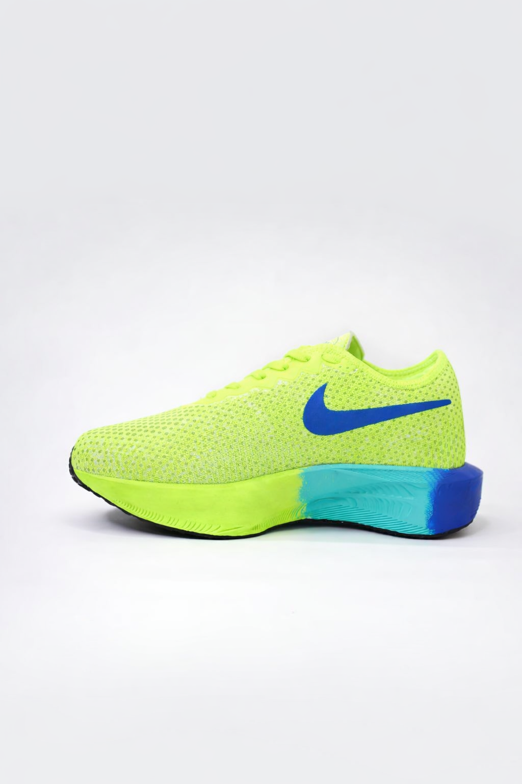NIKE VAPORFLY 3
