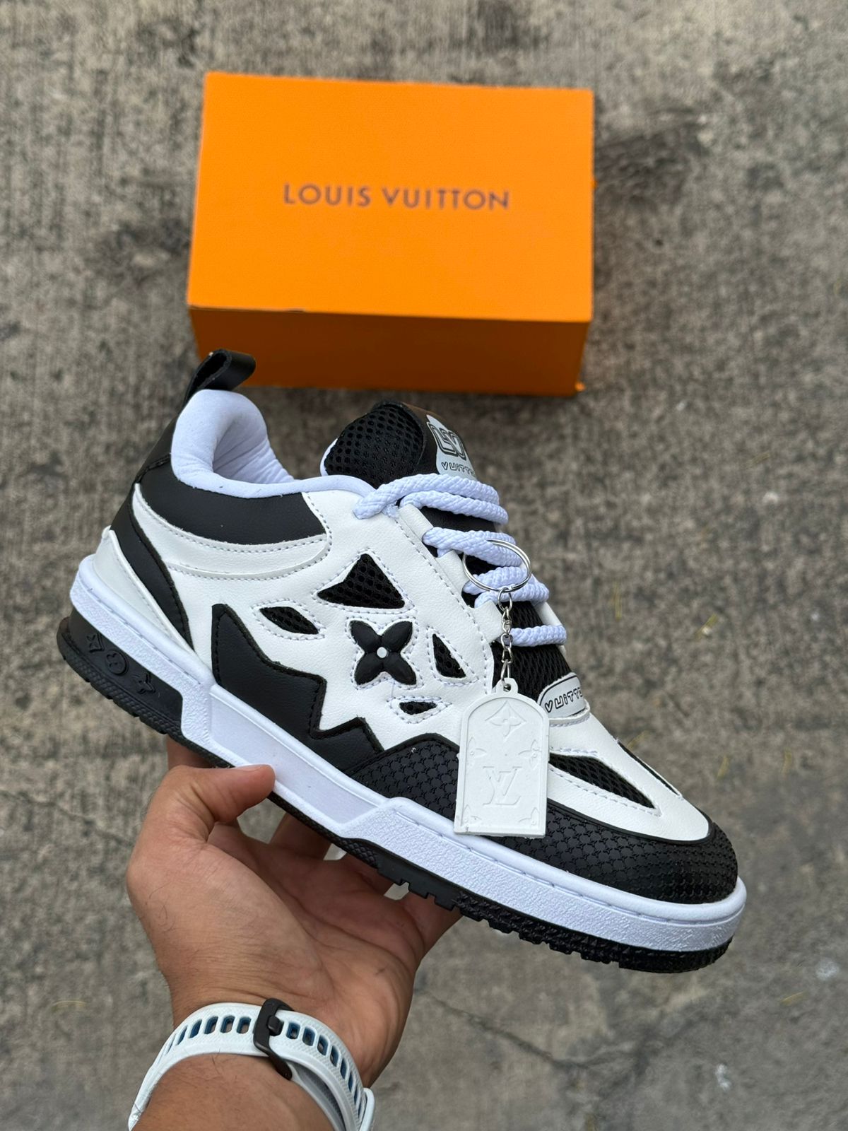 SNEAKERS UNISEX LUIS VUITTON TALLAS 36 A 43