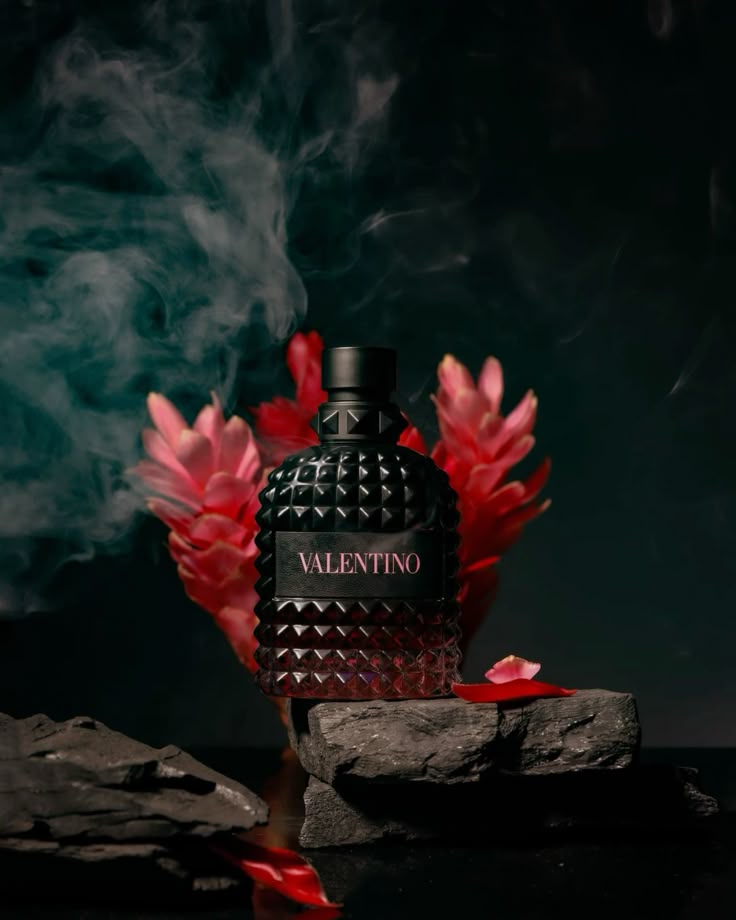 VALENTINO BORN IN ROMA